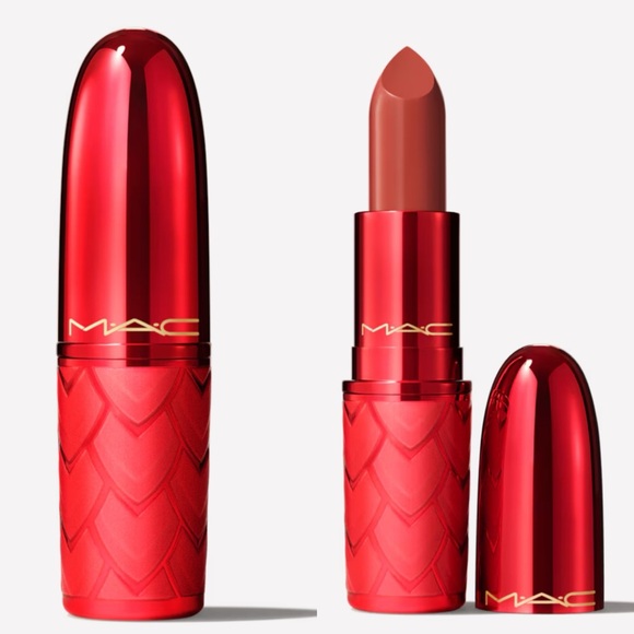 M•A•C 😍 LOVE STRUCK😍 Limited Edition SET! - Picture 2 of 15